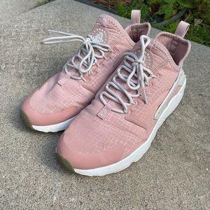 Nike Air Huarache Run Sneaker